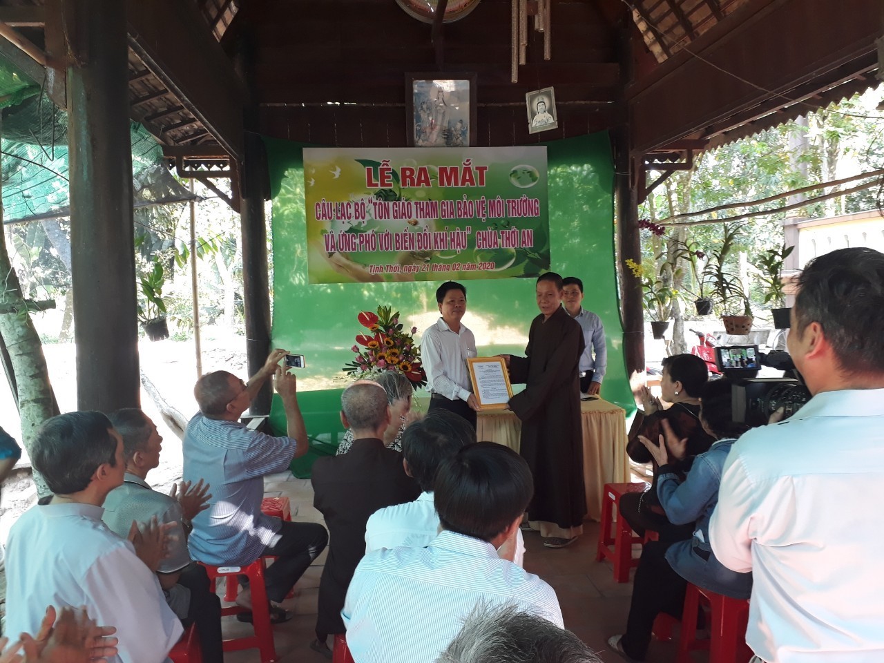 Đồng[-]Tháp:[-]Ra[-]mắt[-]nhóm[-]bảo[-]vệ[-]môi[-]trường[-]tại[-]chùa[-]Thới[-]An